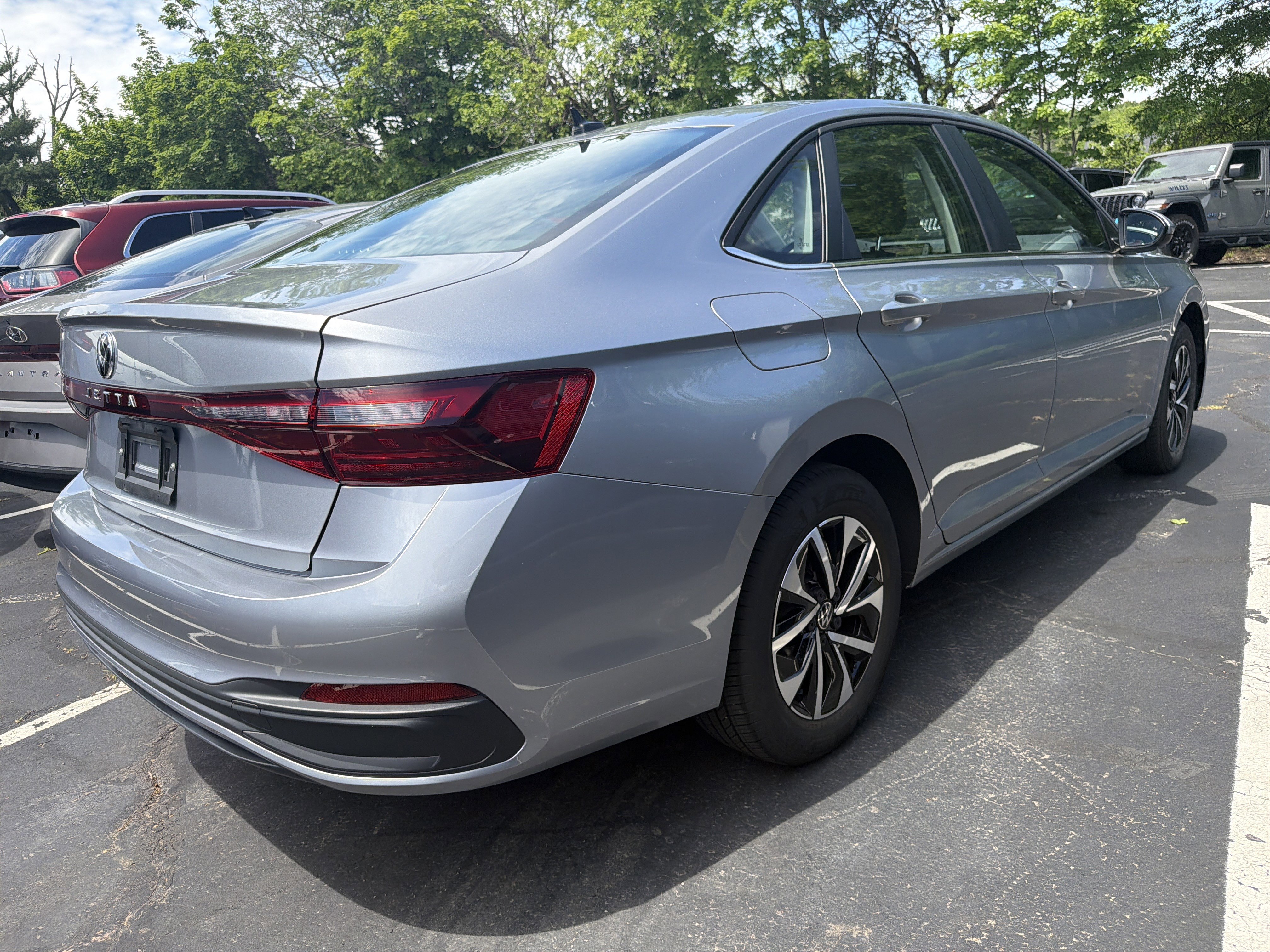 Used 2025 Volkswagen Jetta S FWD image 7