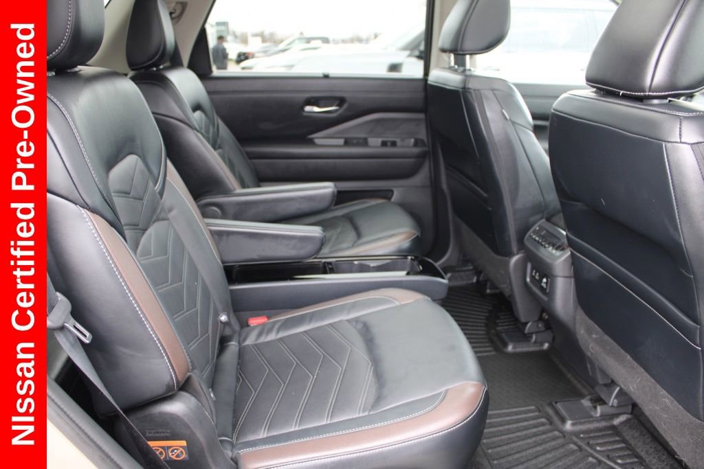 Certified 2023 Nissan Pathfinder Platinum image 23