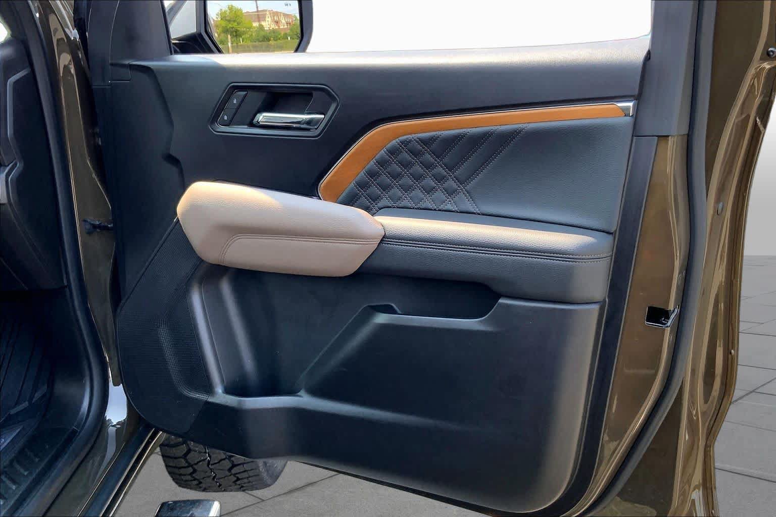 Certified 2023 GMC Canyon Denali AWD/4WD image 23