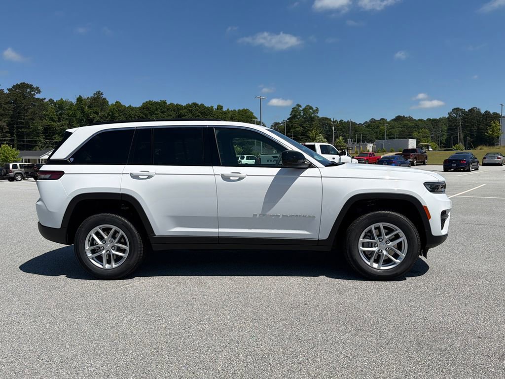 New 2026 Jeep Grand Cherokee Laredo X AWD/4WD image 8