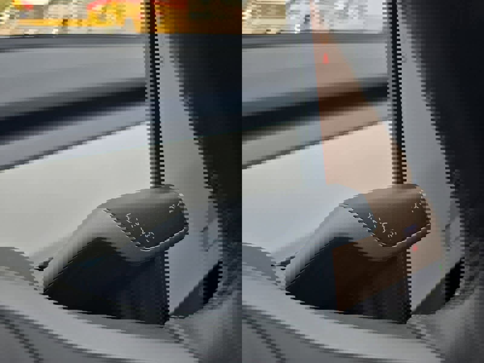 Used 2023 Tesla Model 3 Standard Range image 28