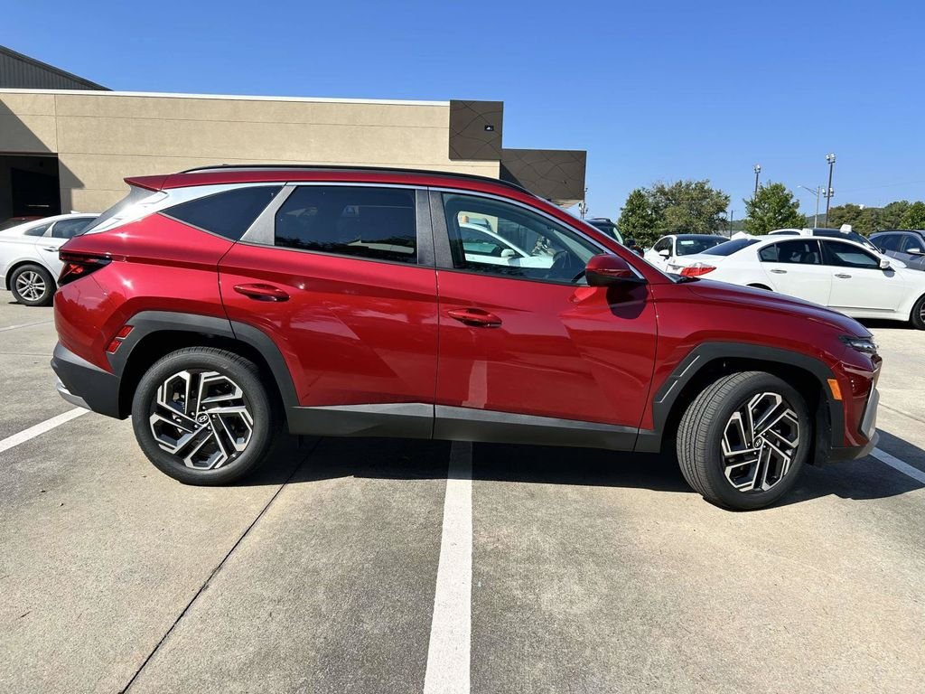 New 2026 Hyundai Tucson SEL Plus FWD image 2
