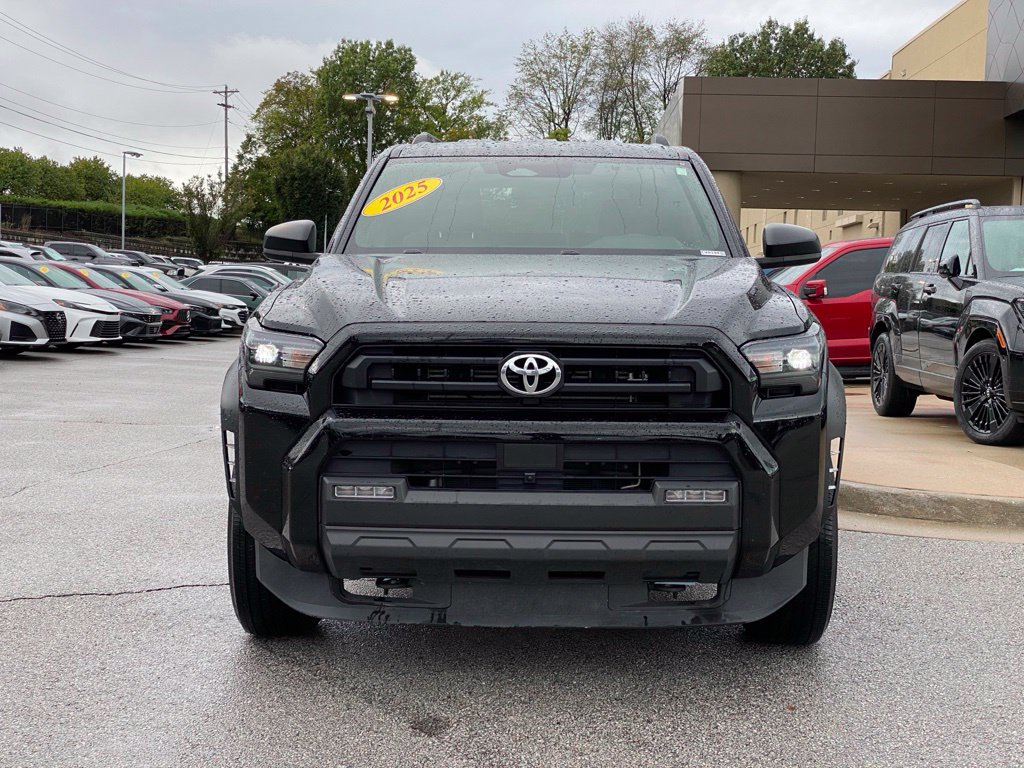 Used 2025 Toyota 4Runner SR5 RWD image 2