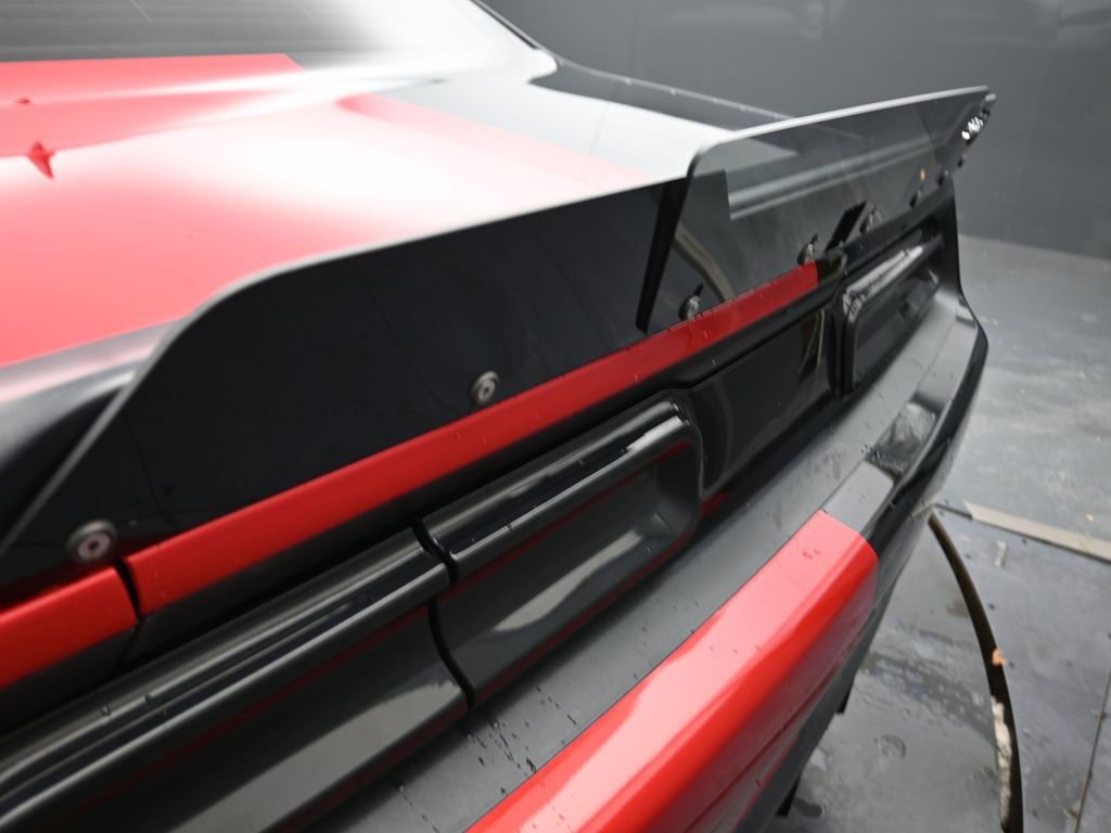 Used 2016 Dodge Challenger SRT Hellcat image 51