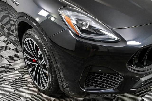 Used 2023 Maserati Grecale Modena AWD/4WD image 38