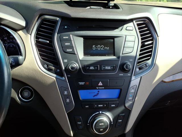 Used 2015 Hyundai Santa Fe Sport w/ Option Group 03 AWD/4WD image 16