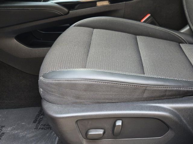 Used 2022 Buick Envision Preferred w/ Sport Touring Package FWD image 25