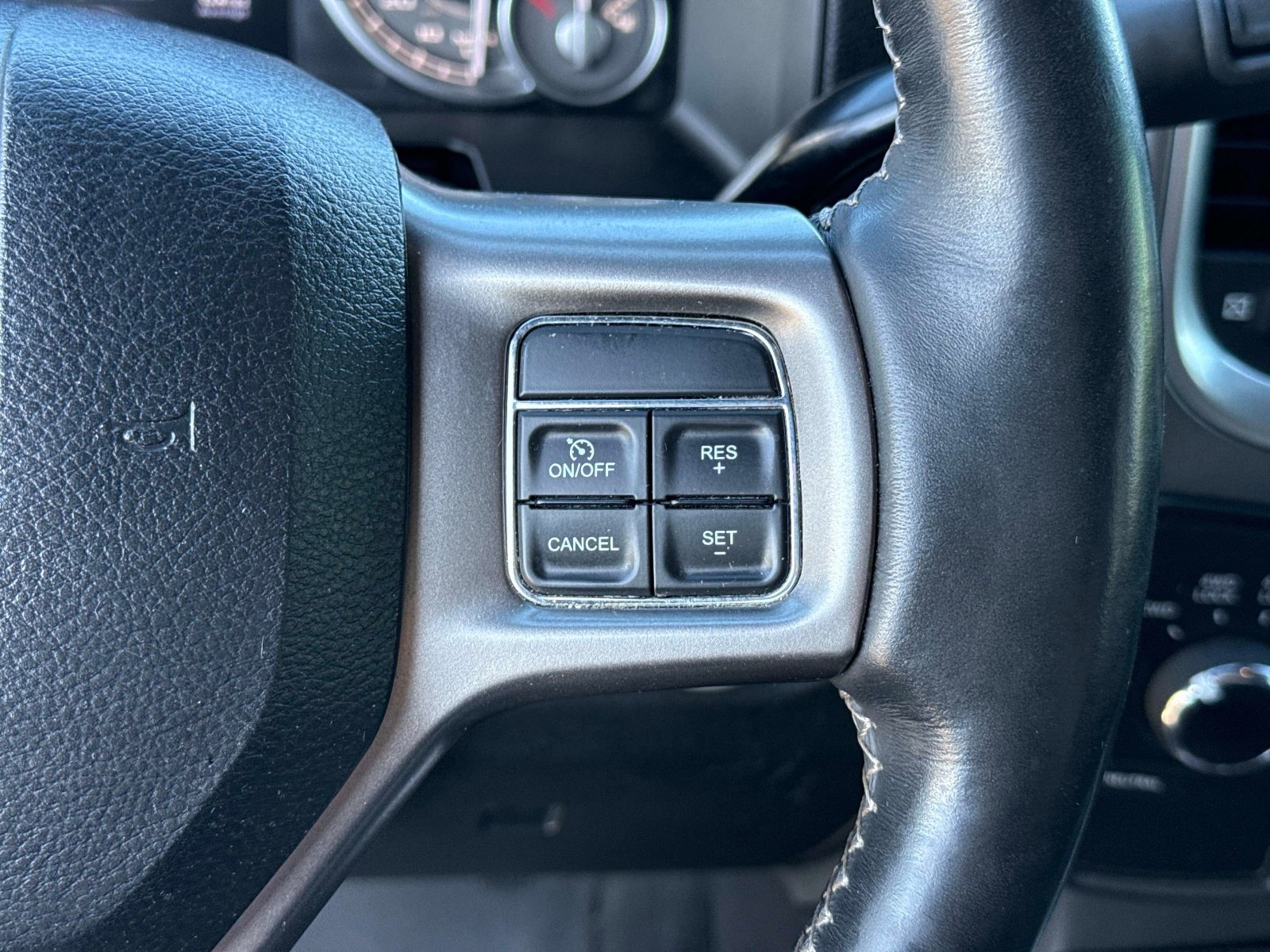 Used 2018 RAM 3500 Laramie Longhorn AWD/4WD image 30