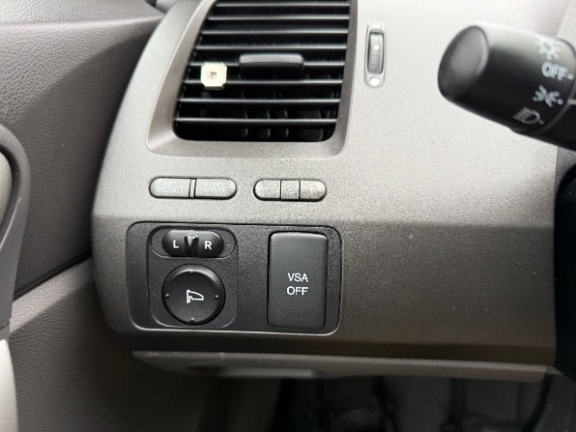 Used 2011 Honda Civic EX-L image 22