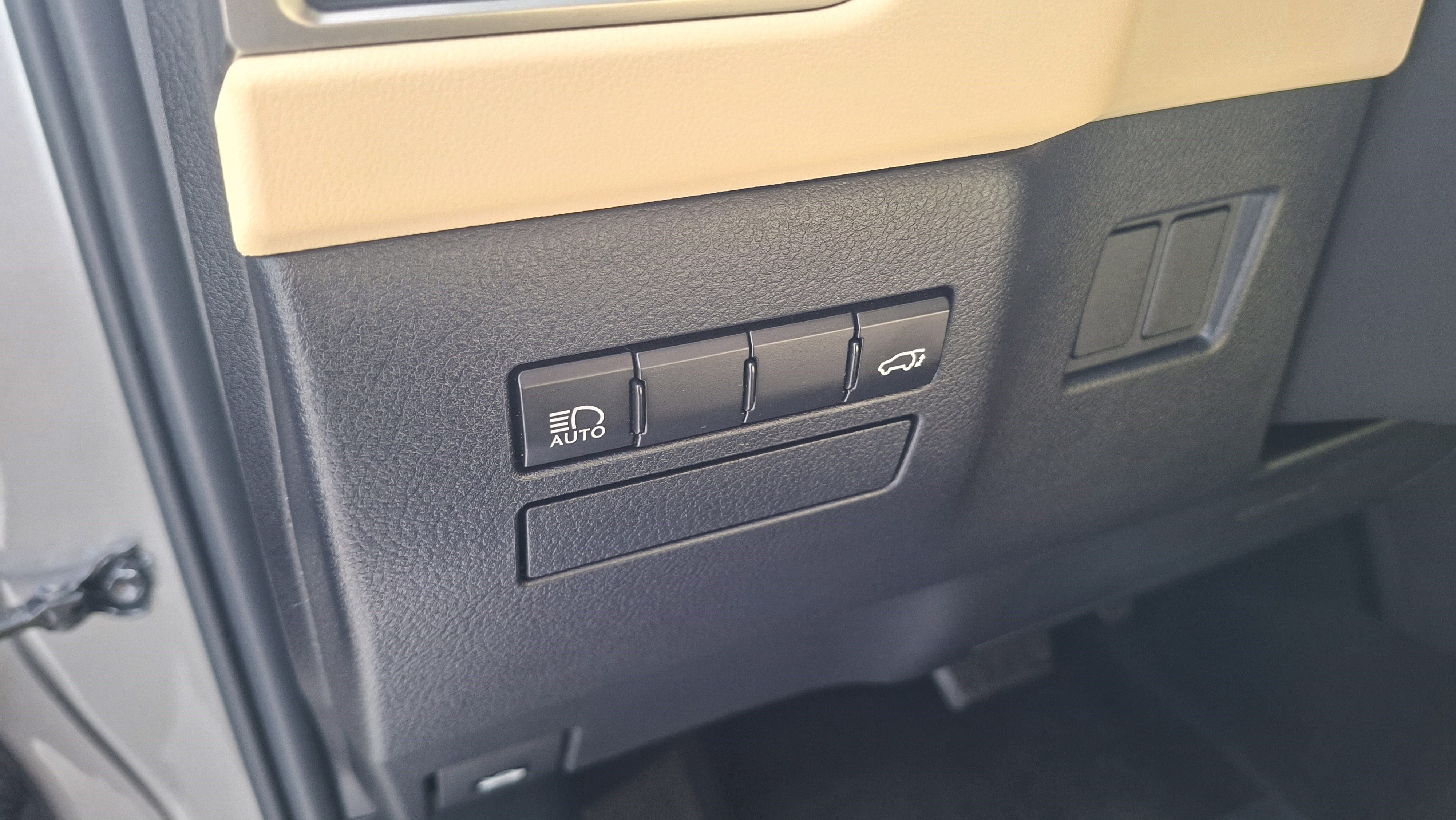 Used 2019 Lexus NX 300 FWD w/ Accessory Package 2 image 10