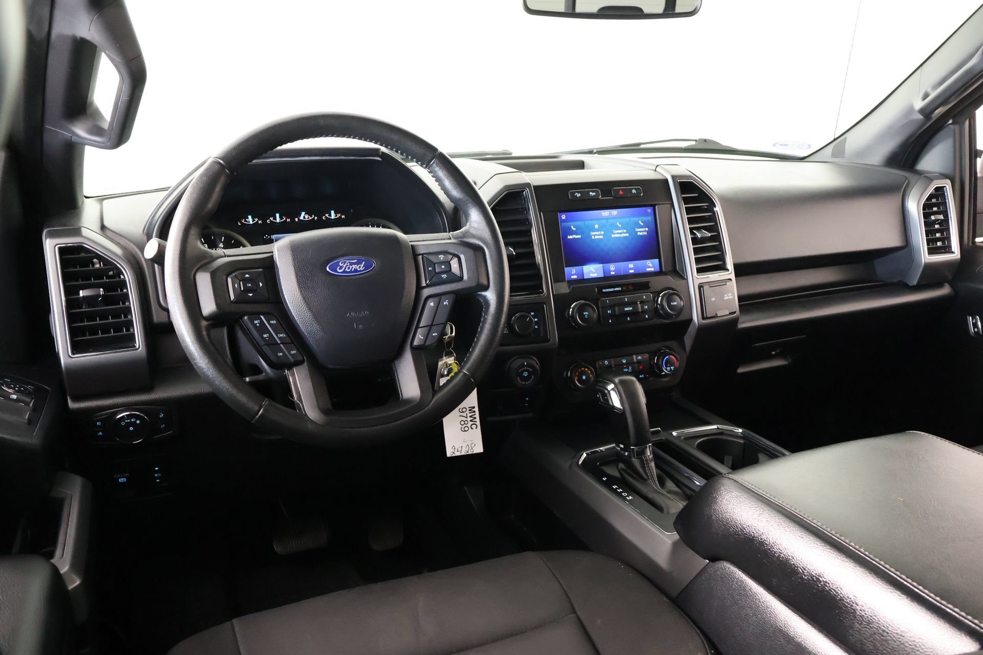 Used 2020 Ford F150 XLT w/ Equipment Group 302A Luxury AWD/4WD image 2