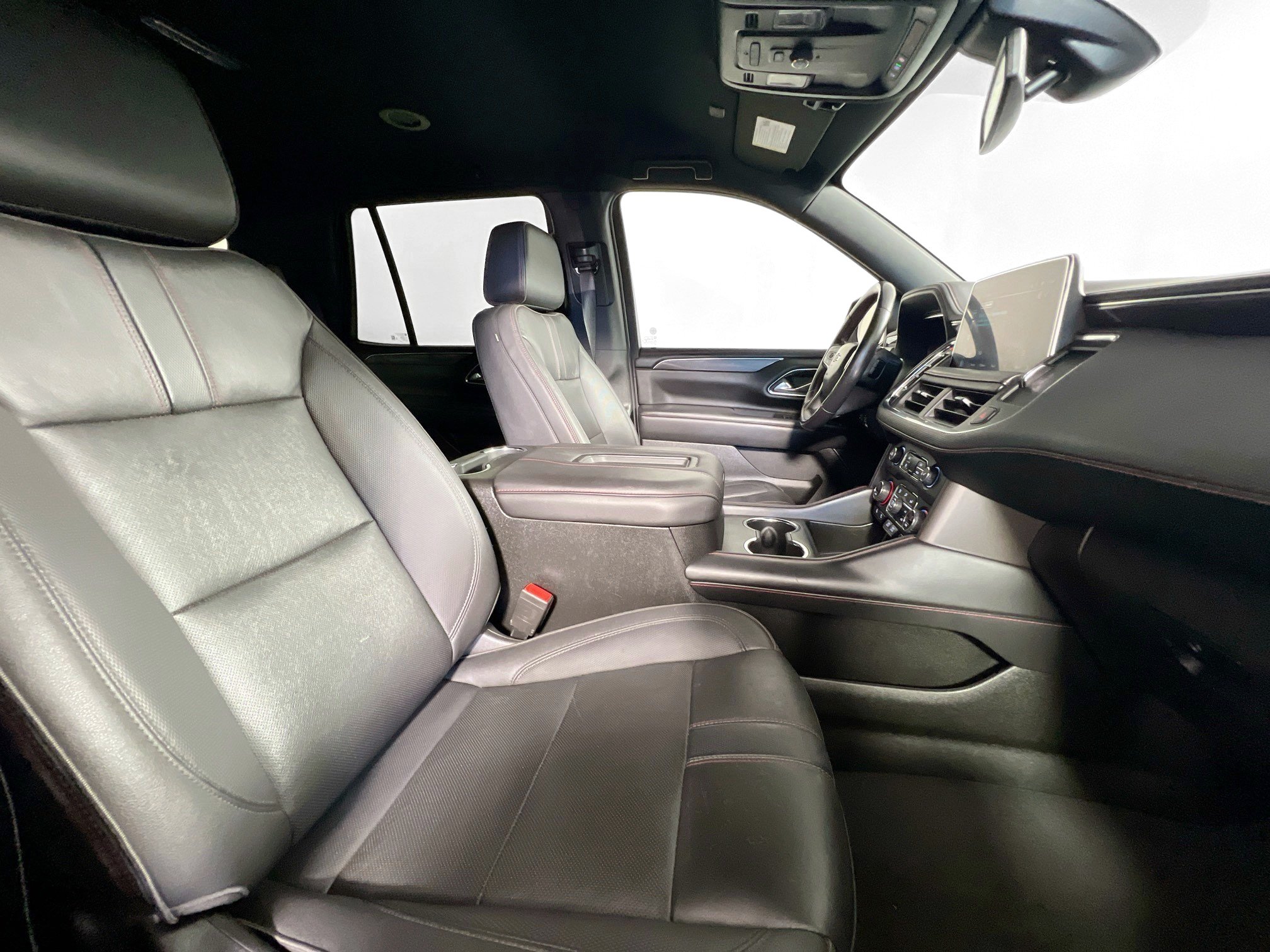 Used 2022 Chevrolet Tahoe RST AWD/4WD image 31
