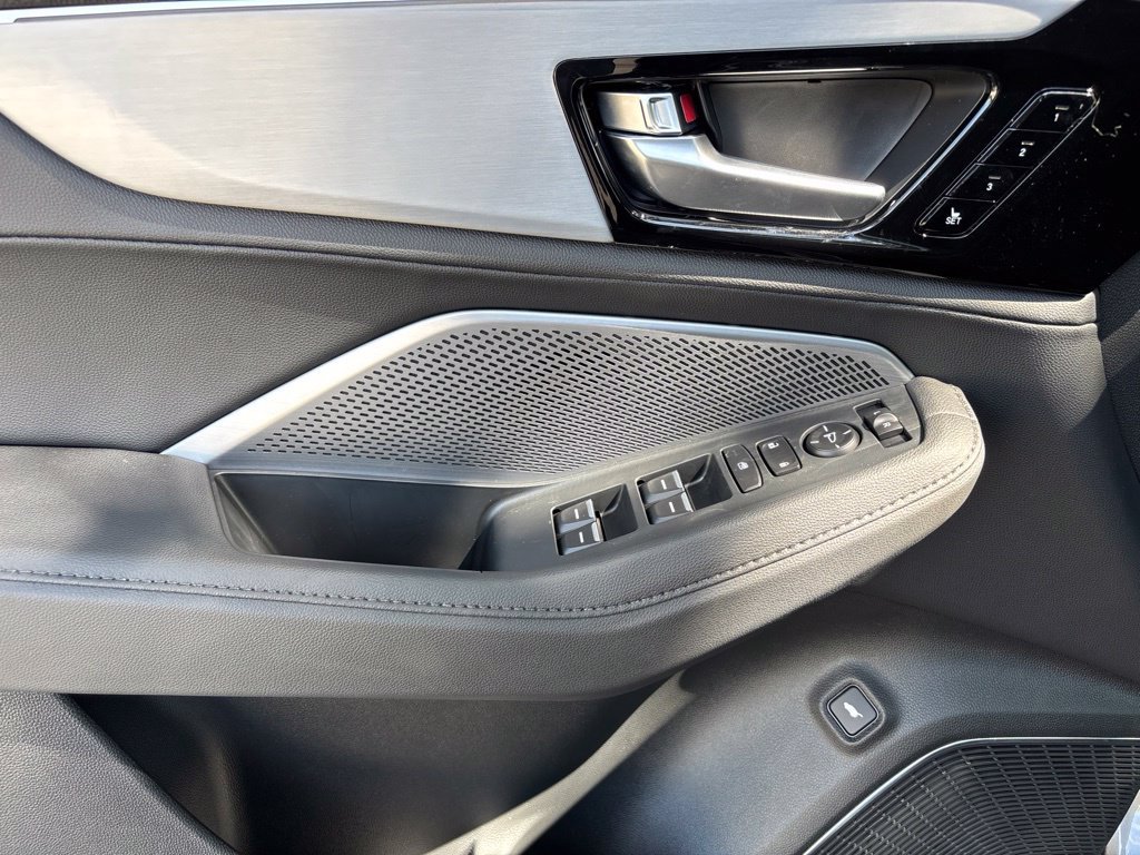New 2026 Acura MDX FWD image 17