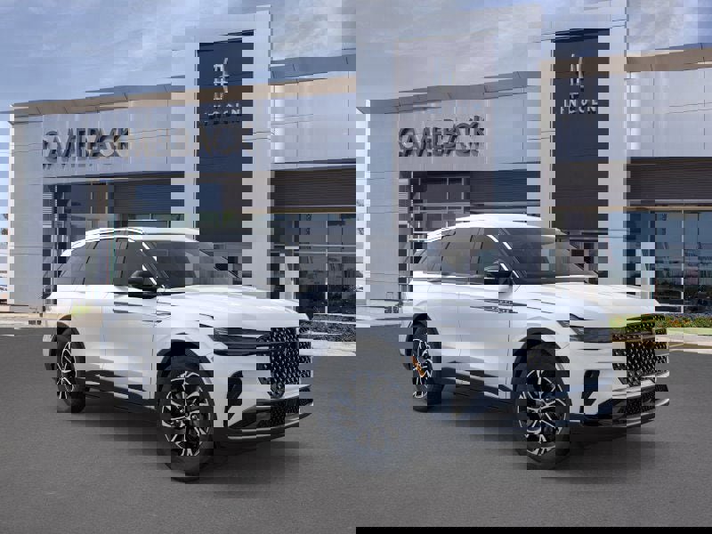 New 2026 Lincoln Nautilus Premier image 7