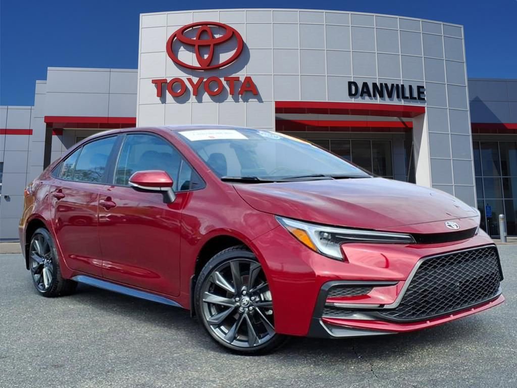 Certified 2025 Toyota Corolla SE image 1