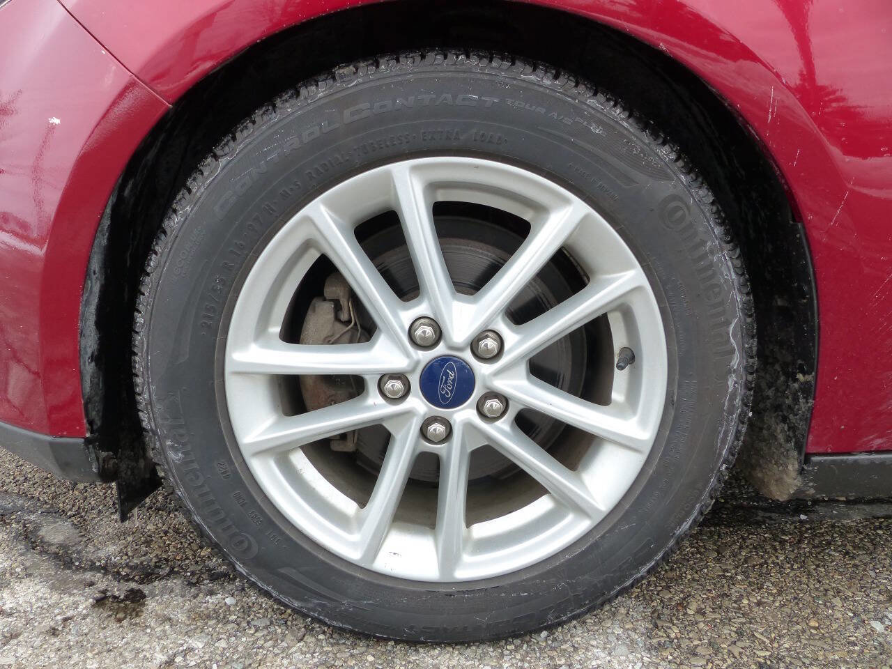 Used 2016 Ford Focus SE FWD image 12