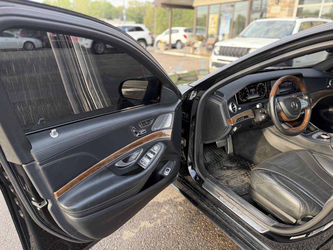 Used 2016 Mercedes-Benz S 550 4MATIC Sedan image 10