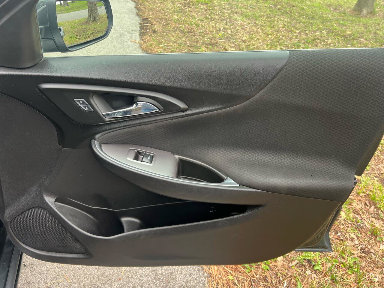 Used 2016 Chevrolet Malibu LT FWD image 21