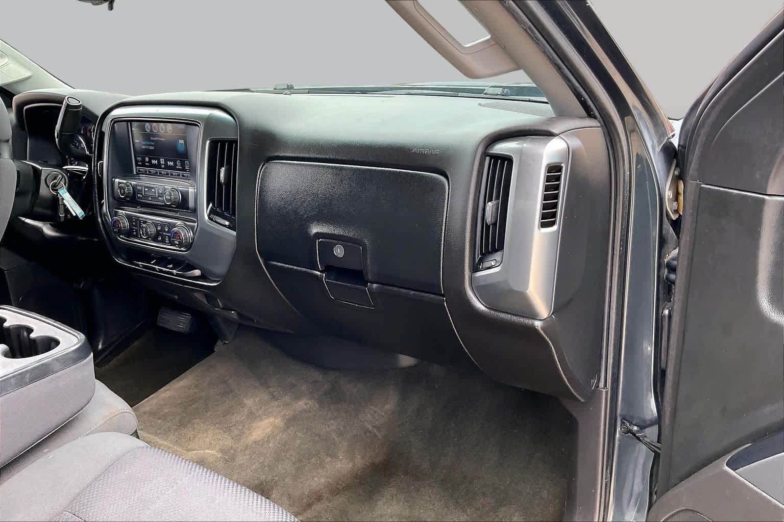 Used 2018 Chevrolet Silverado 1500 LT w/ Texas Edition RWD image 18