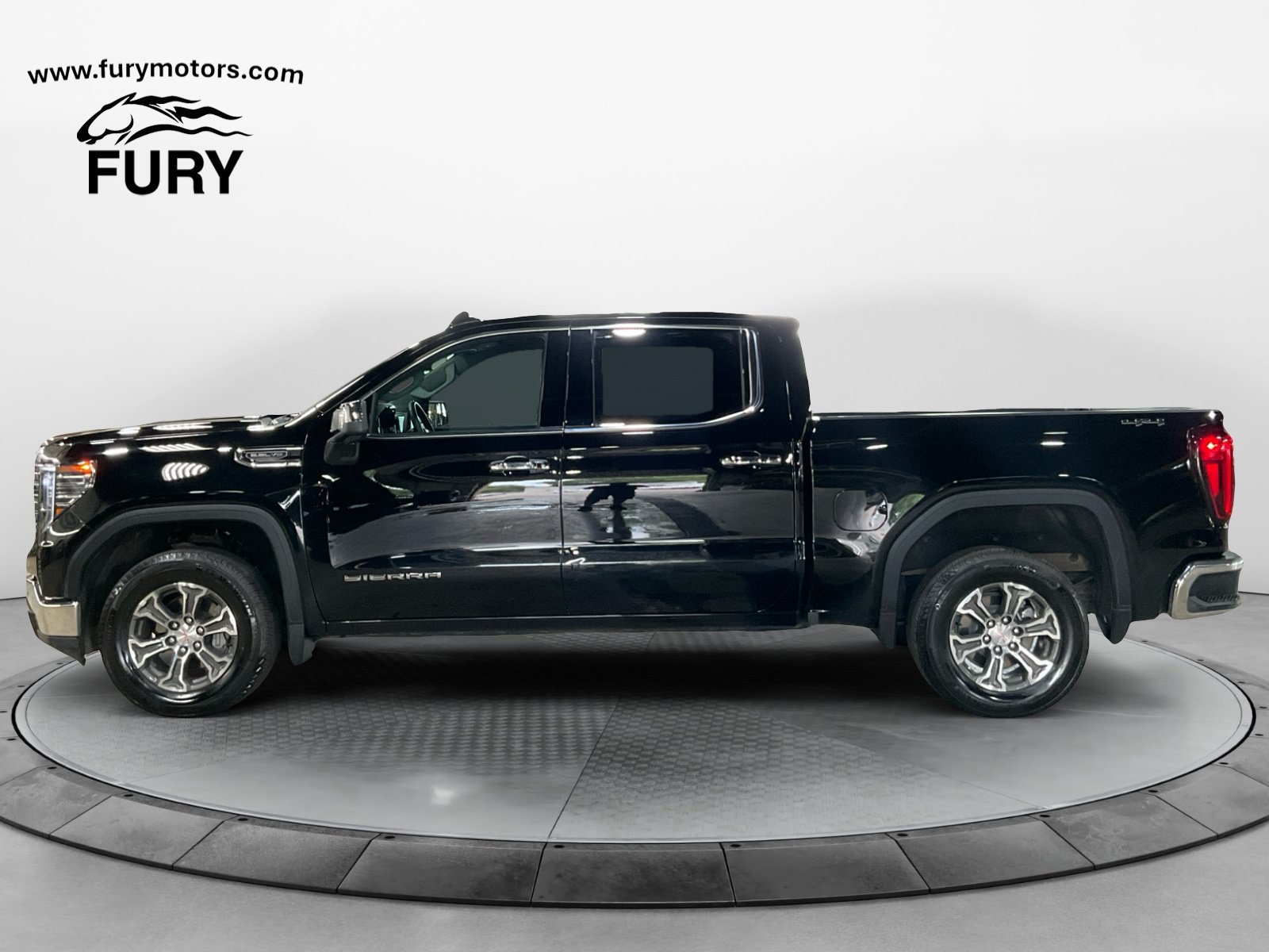 Used 2026 GMC Sierra 1500 SLT AWD/4WD image 7