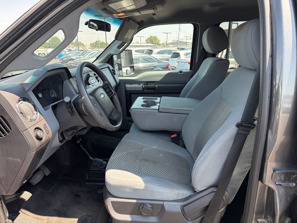 Used 2016 Ford F250 XLT AWD/4WD image 9