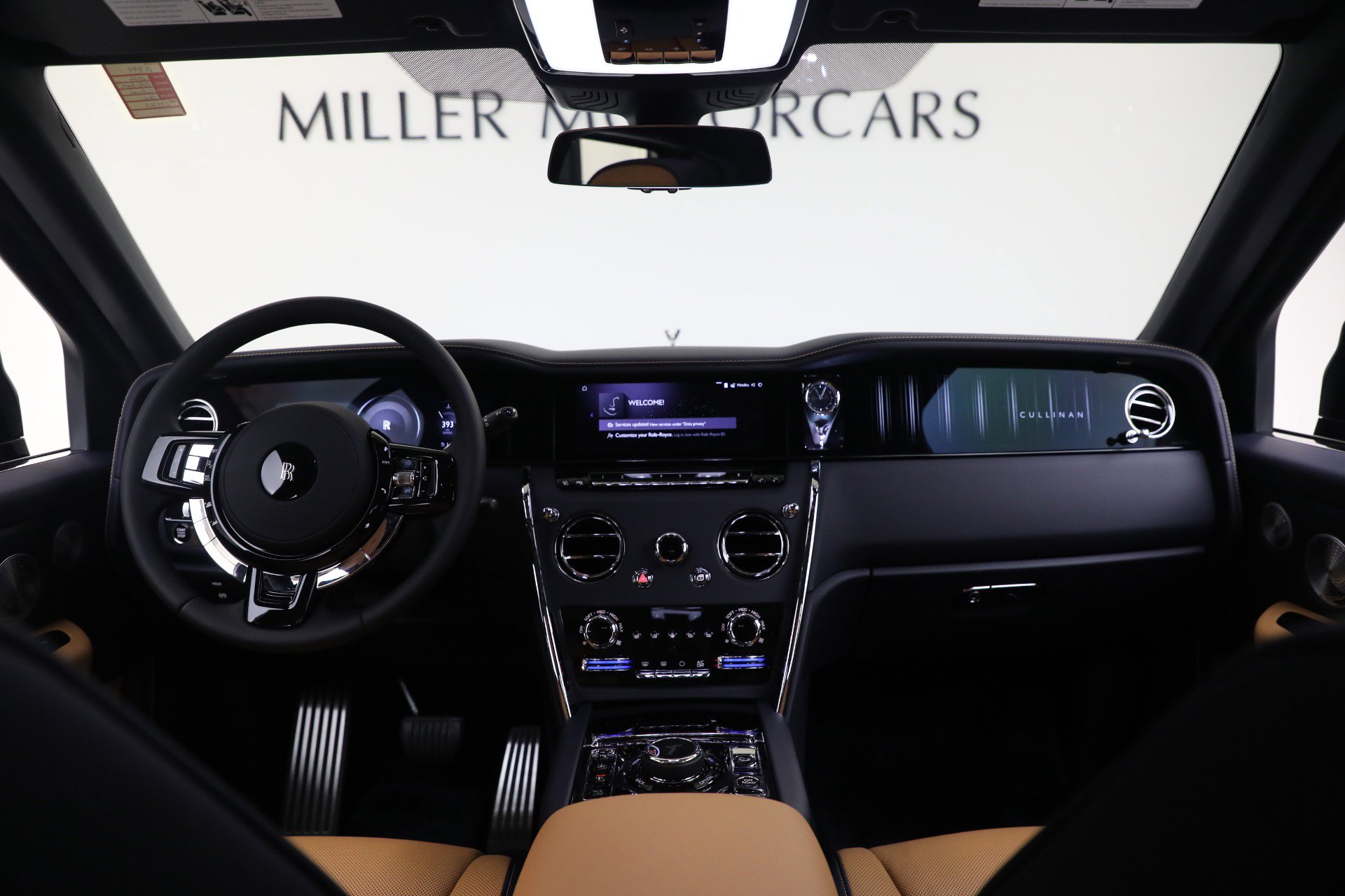 New 2026 Rolls-Royce Cullinan image 38