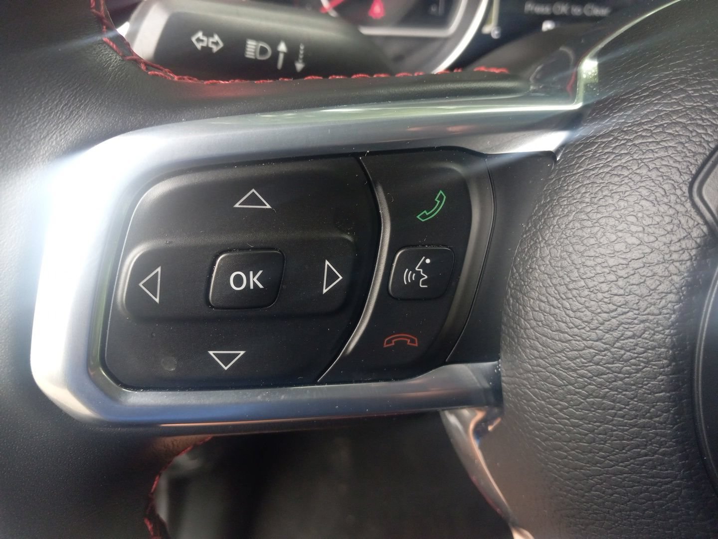 Used 2022 Jeep Wrangler Rubicon w/ LED Lighting Group AWD/4WD image 5