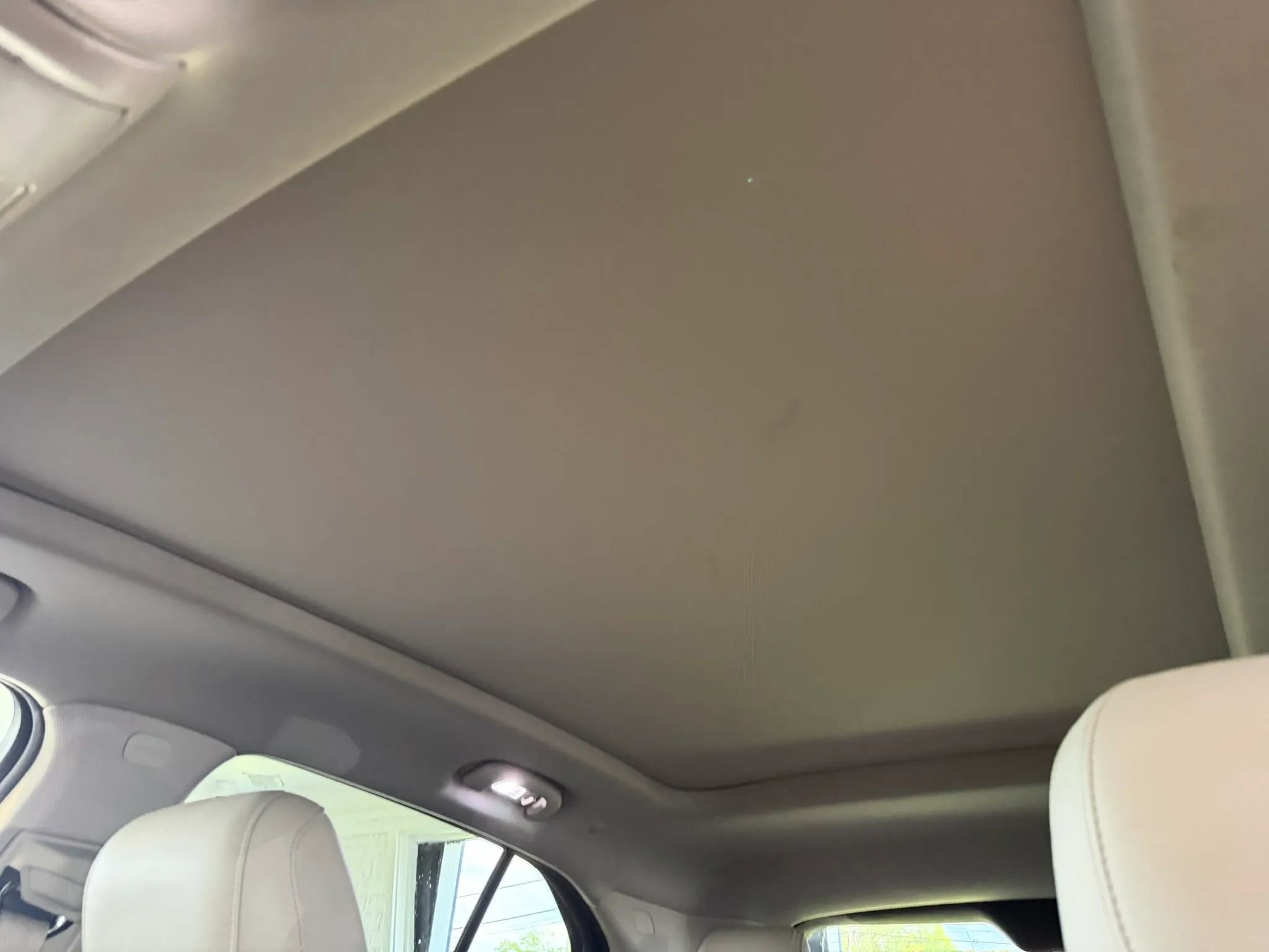 Used 2020 Cadillac XT4 Premium Luxury image 16