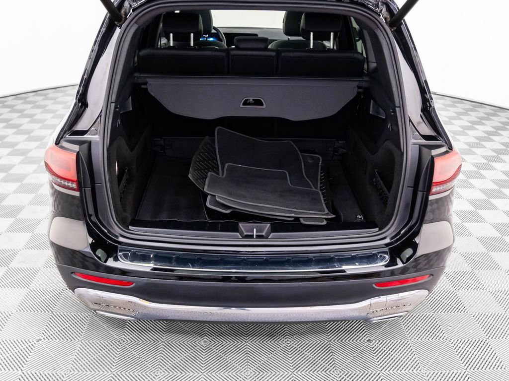 Used 2023 Mercedes-Benz GLB 250 4MATIC image 30