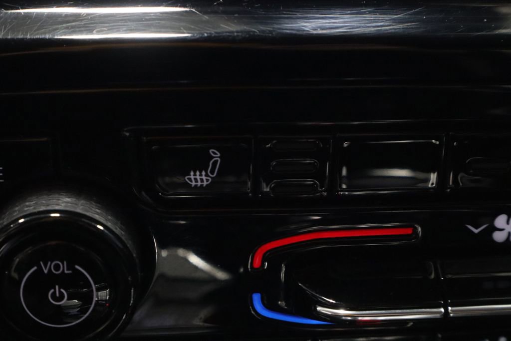 Used 2022 Jeep Grand Cherokee L Limited image 31