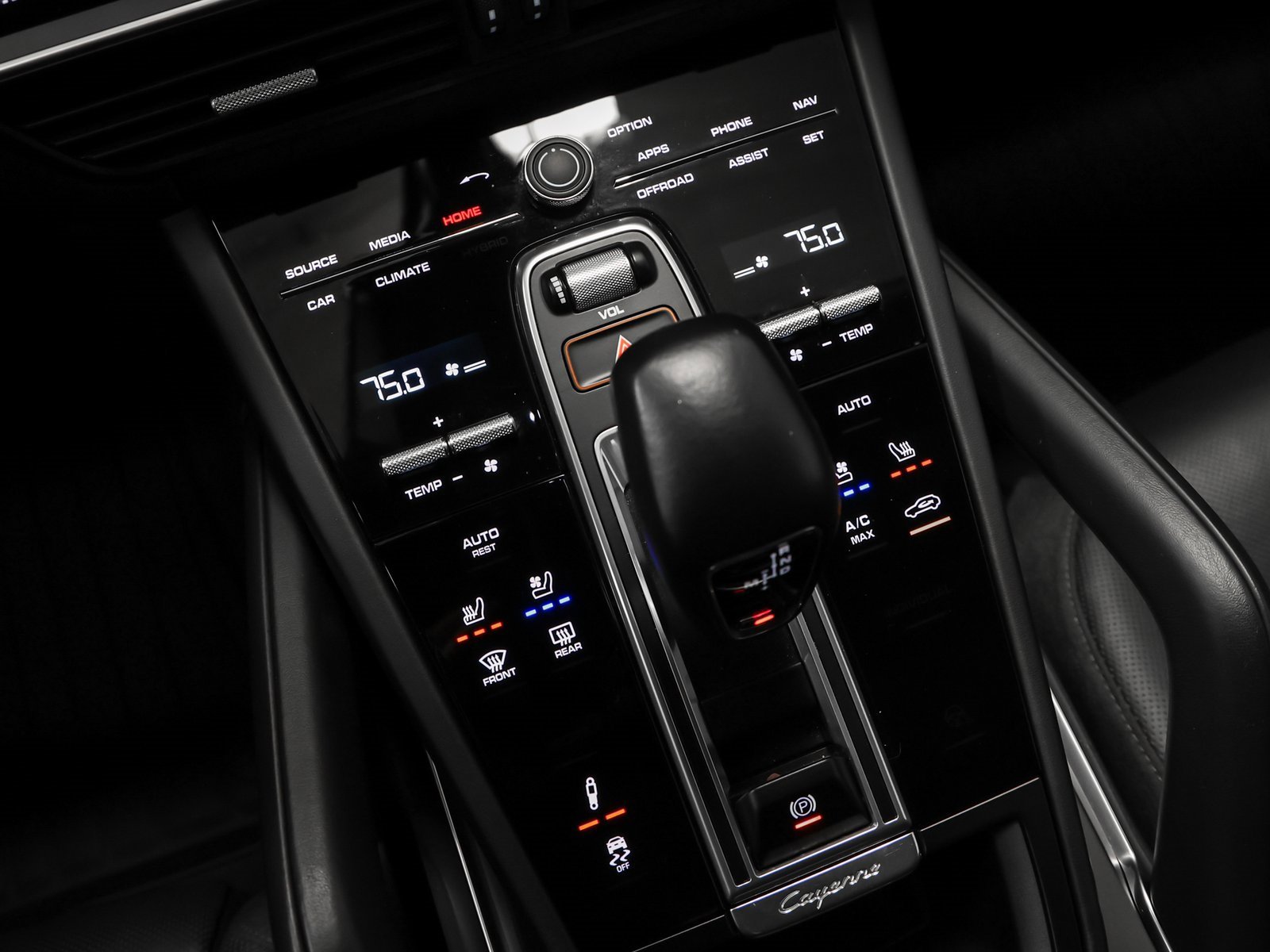 Used 2021 Porsche Cayenne Turbo image 44