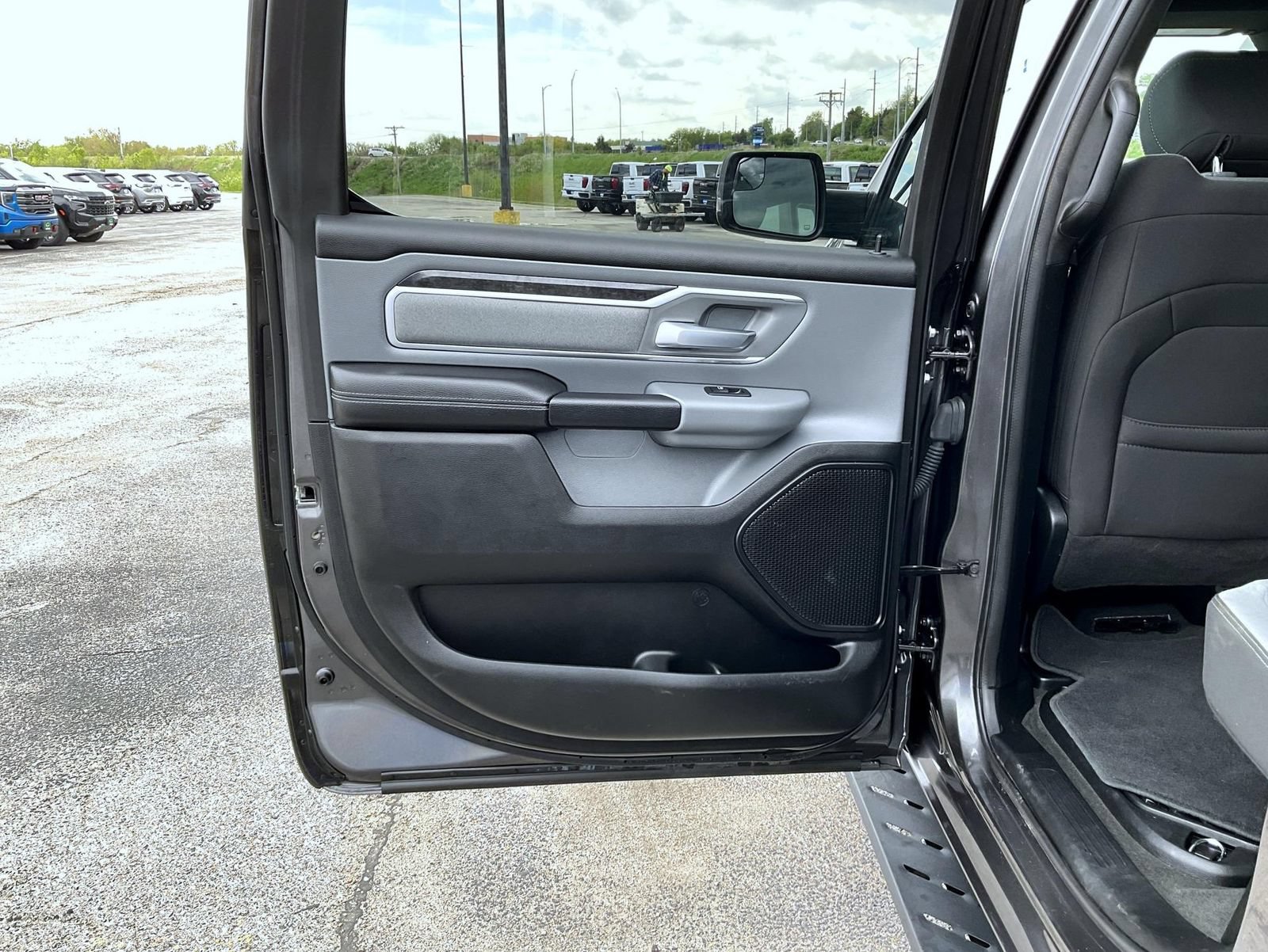 Used 2023 RAM 1500 Big Horn AWD/4WD image 21