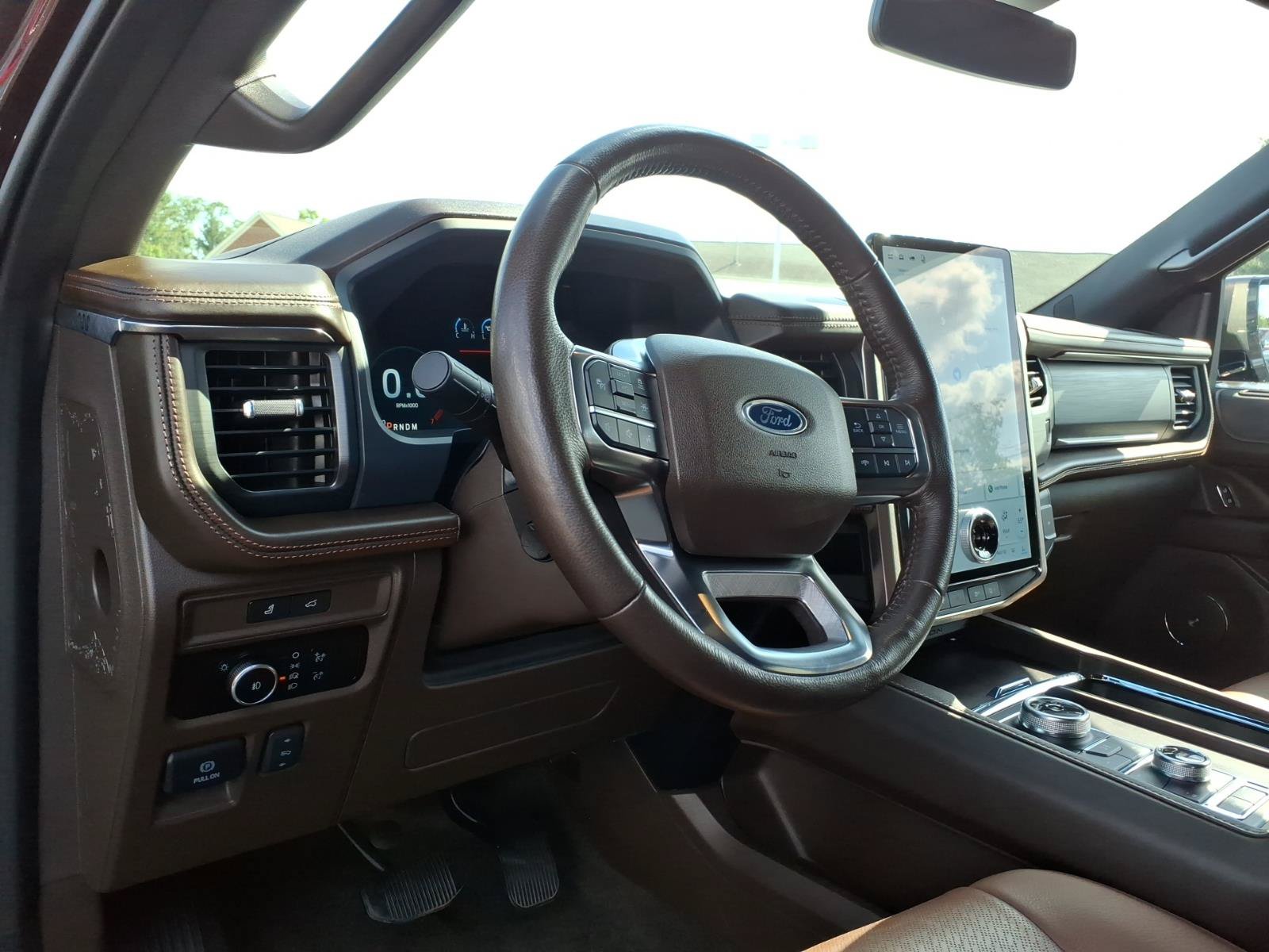 Used 2024 Ford Expedition King Ranch AWD/4WD image 14