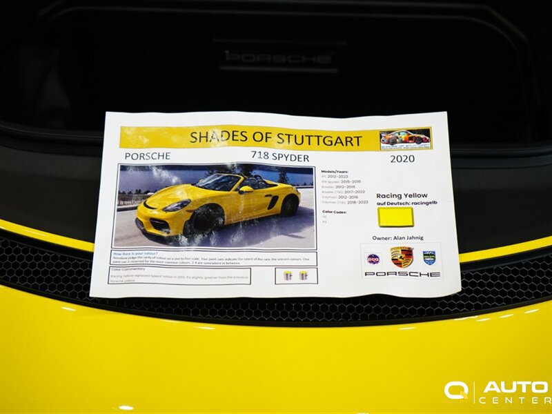 Used 2020 Porsche 718 Boxster Spyder RWD image 12