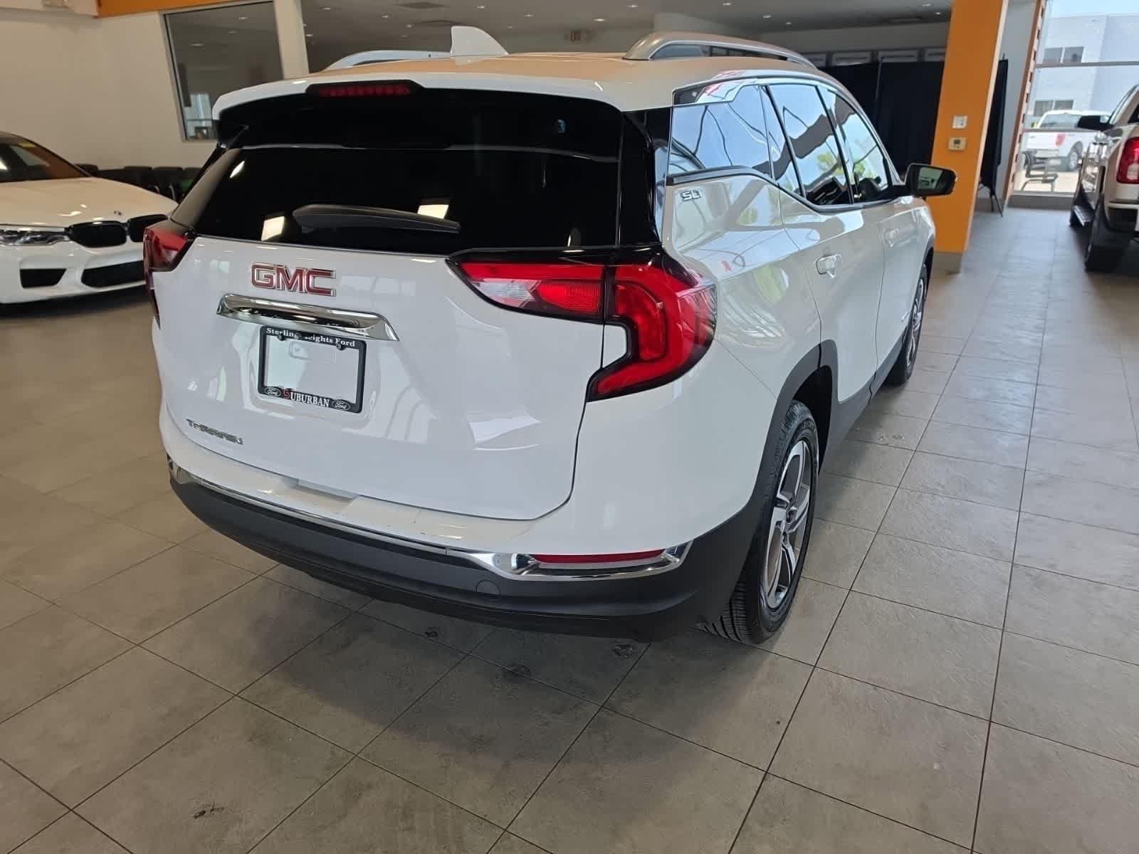 Used 2021 GMC Terrain SLT FWD image 8
