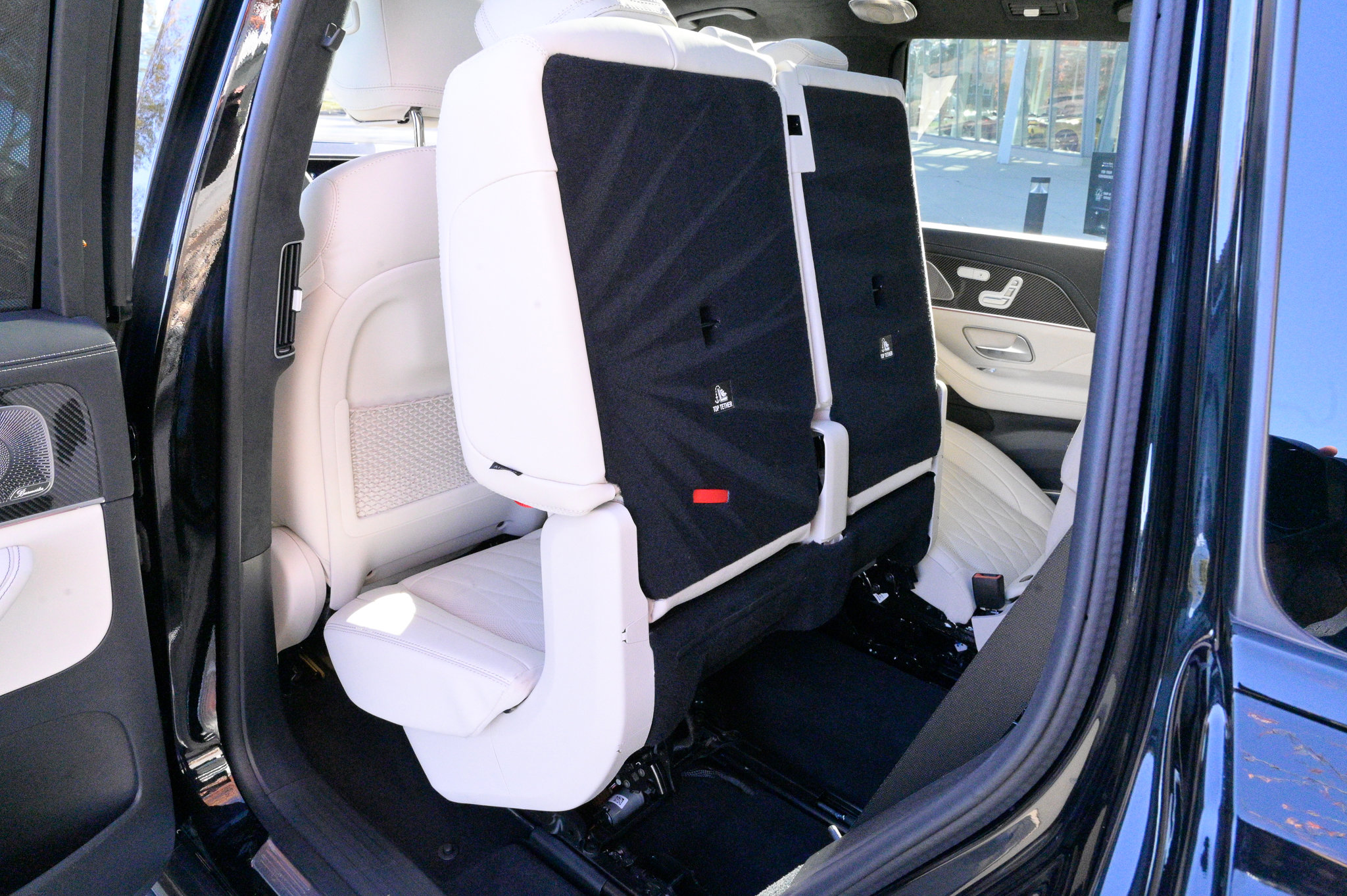 Used 2025 Mercedes-Benz GLS 63 AMG 4MATIC image 41