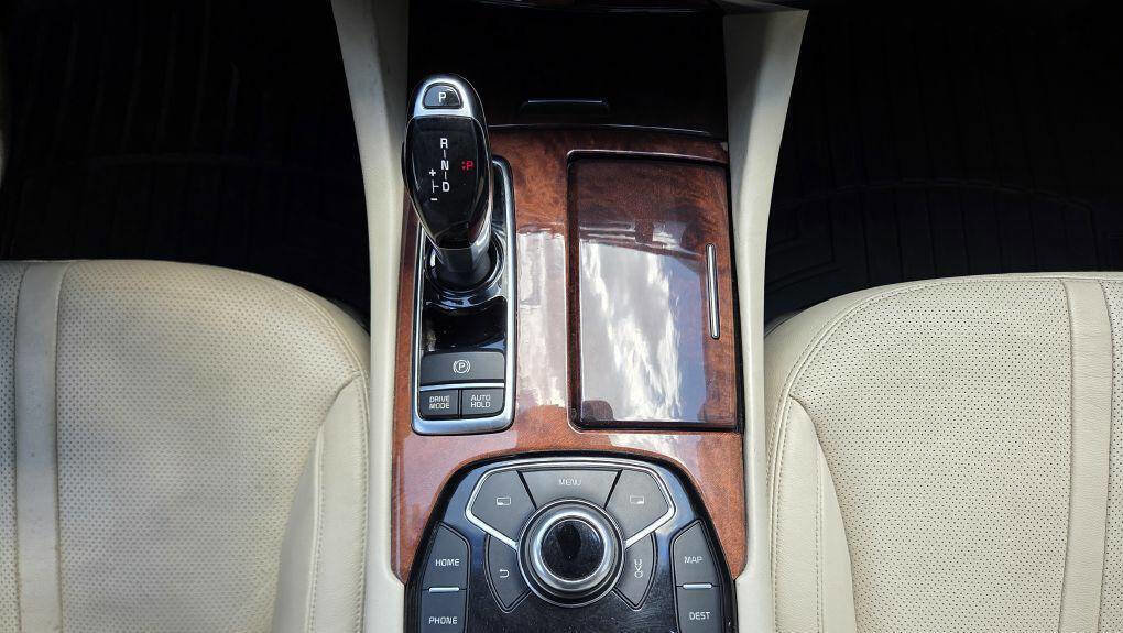 Used 2015 Kia K900 Premium w/ Interior Highline Package RWD image 29