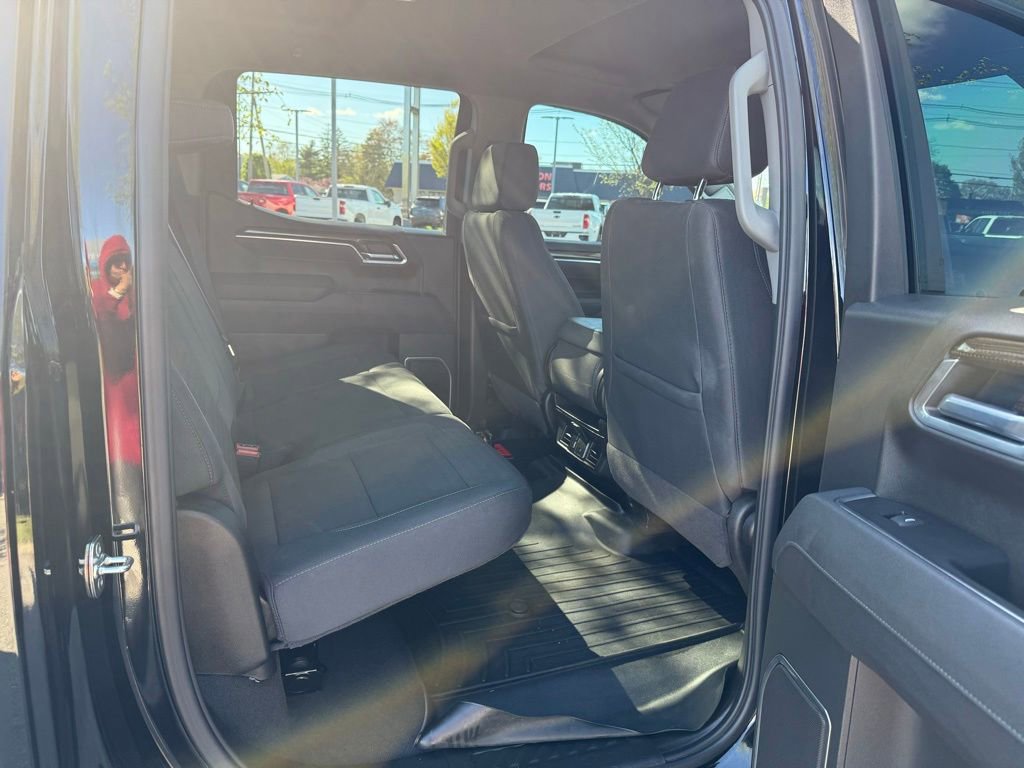 Used 2026 Chevrolet Silverado 1500 RST AWD/4WD image 13