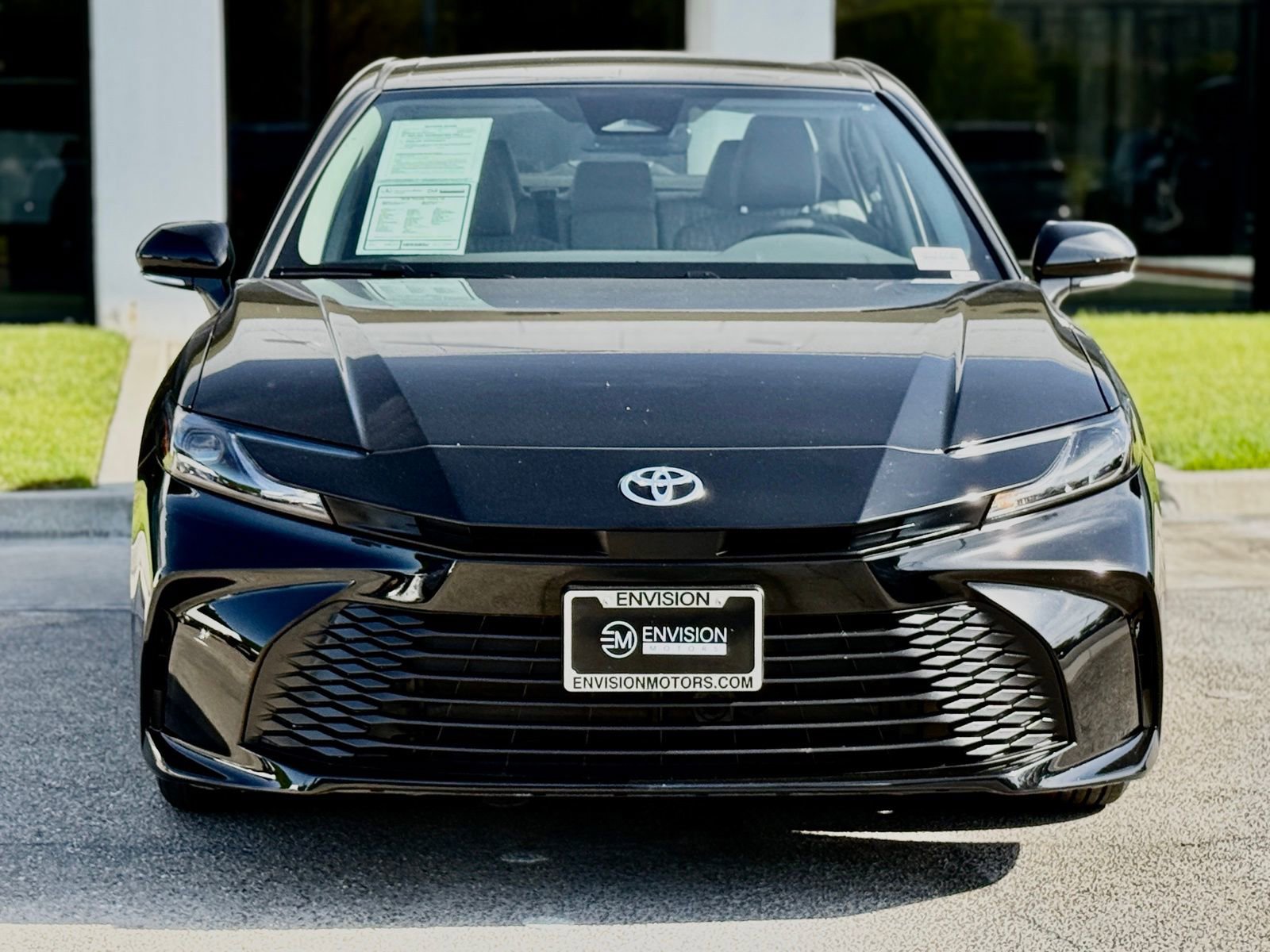 Used 2026 Toyota Camry LE w/ Convenience Package FWD image 5