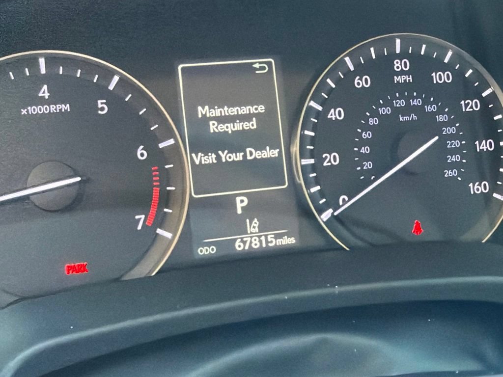 Used 2019 Lexus RX 350L Luxury w/ Cold Area Package (CT) FWD image 4