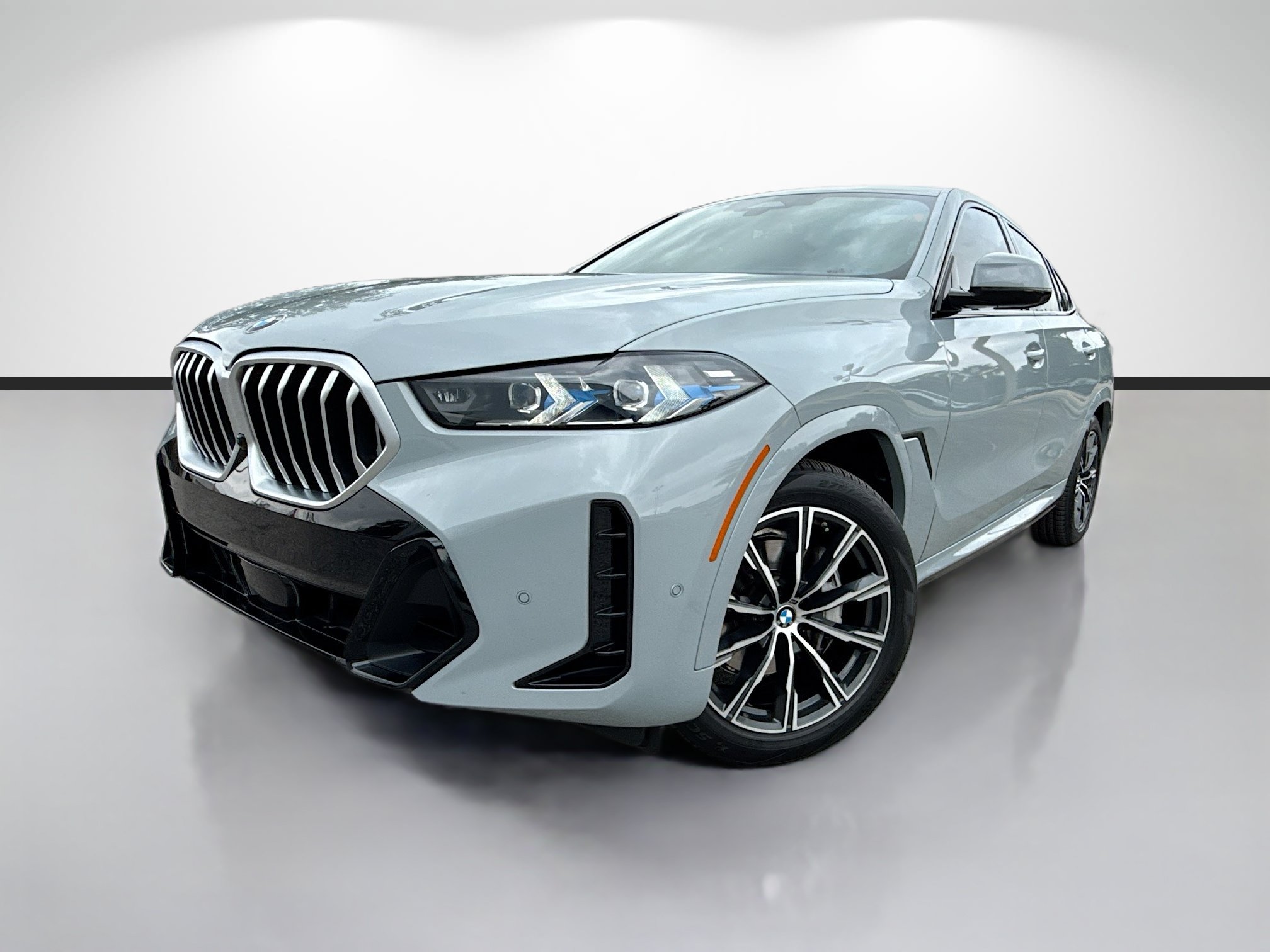 Used 2024 BMW X6 xDrive40i w/ Premium Package