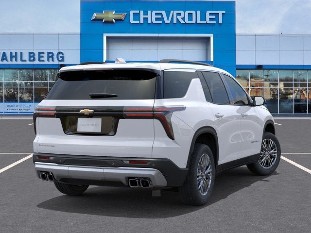 New 2026 Chevrolet Traverse LT w/ Driver Confidence Package FWD image 4