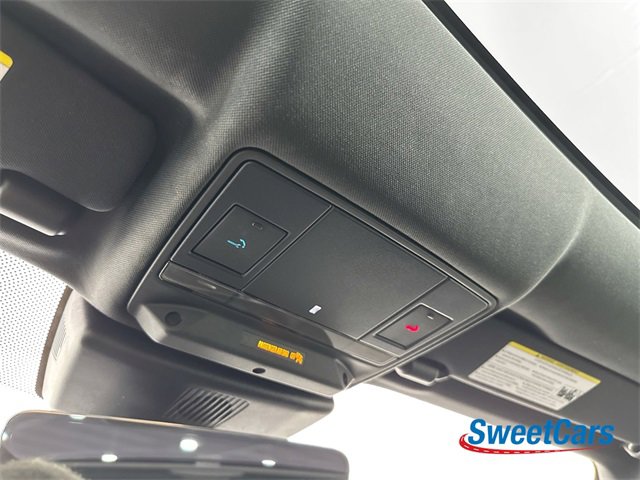 Used 2022 Jaguar F-TYPE R-Dynamic image 31