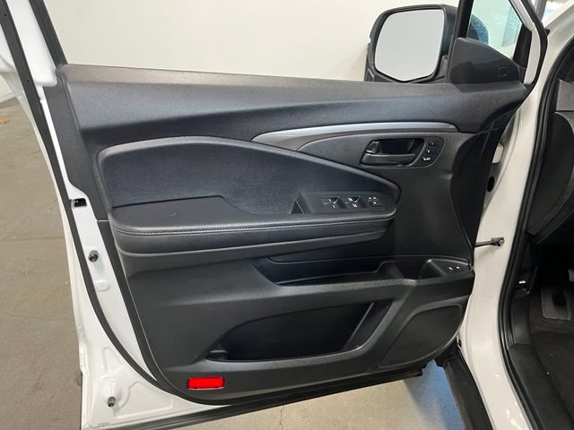 Used 2023 Honda Passport EX-L image 24