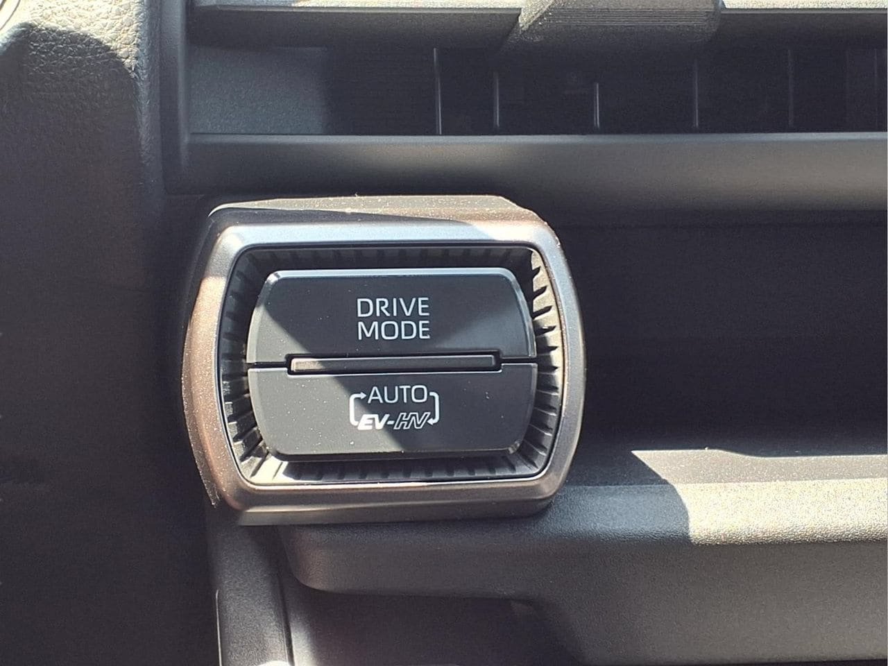 Certified 2026 Toyota RAV4 SE AWD/4WD image 16