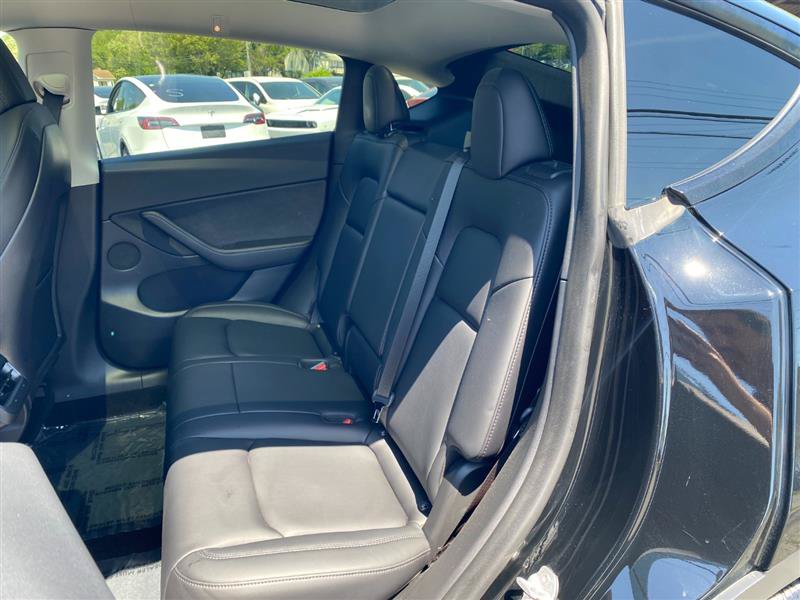 Used 2023 Tesla Model Y Long Range AWD/4WD image 13