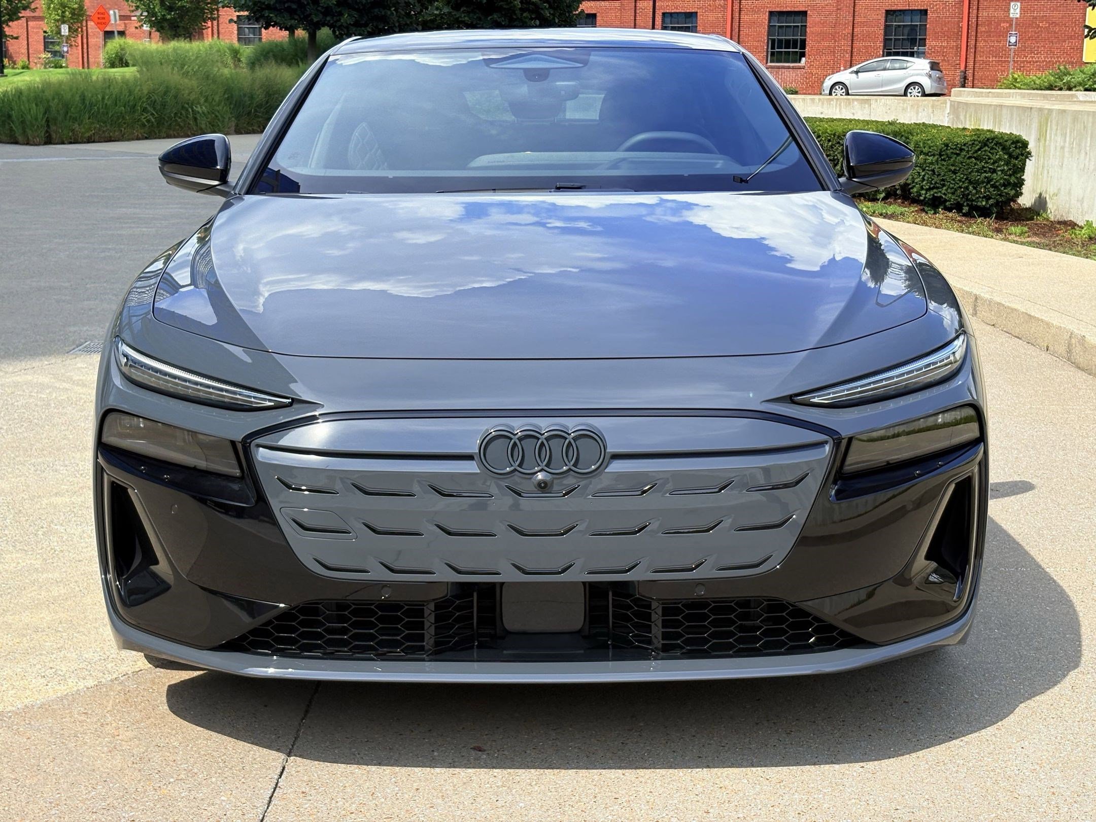 New 2025 Audi S6 e-tron Premium Plus image 6