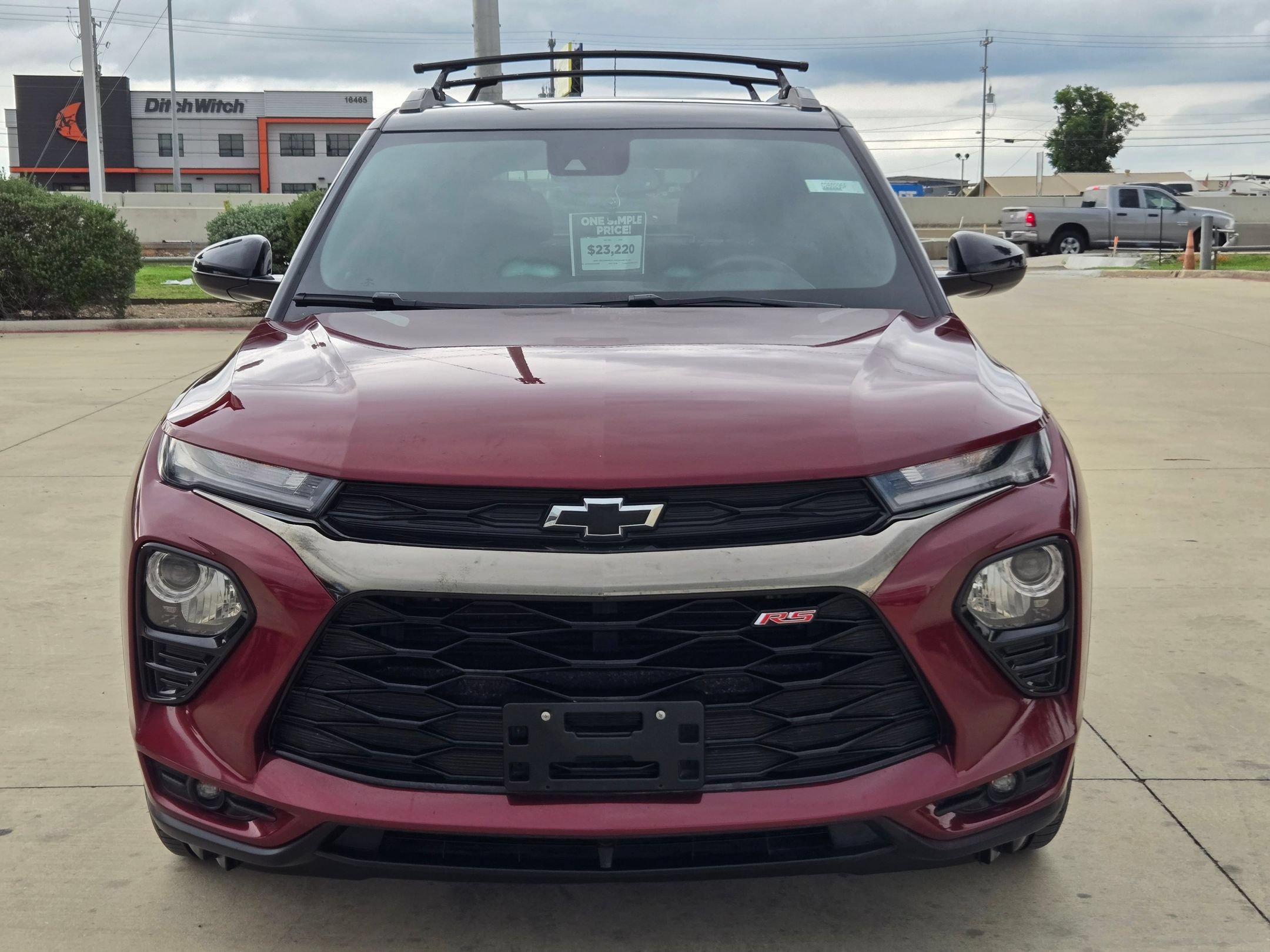 Certified 2023 Chevrolet TrailBlazer RS w/ Sun and Liftgate Package FWD image 2