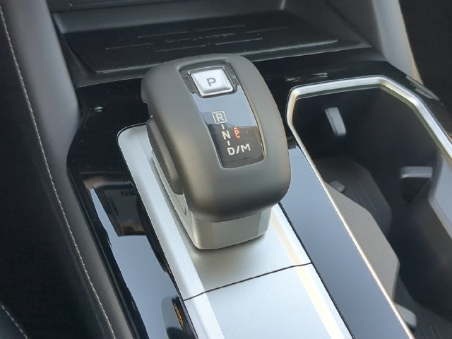 New 2026 Mitsubishi Outlander SEL FWD image 31