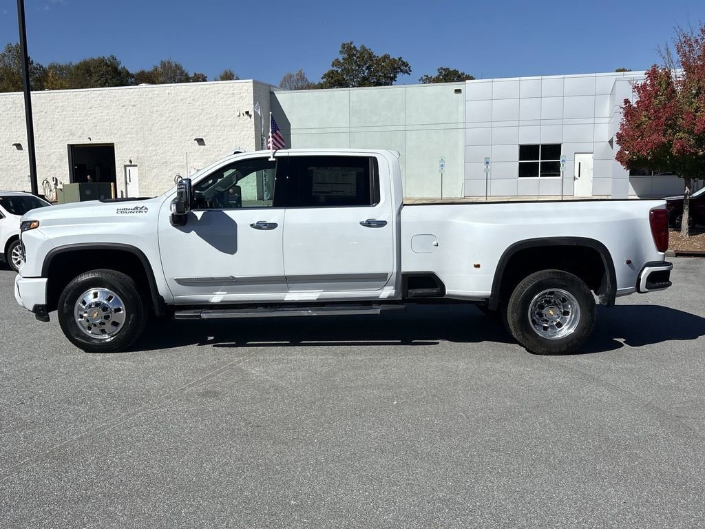 New 2026 Chevrolet Silverado 3500 High Country w/ Technology Package image 6